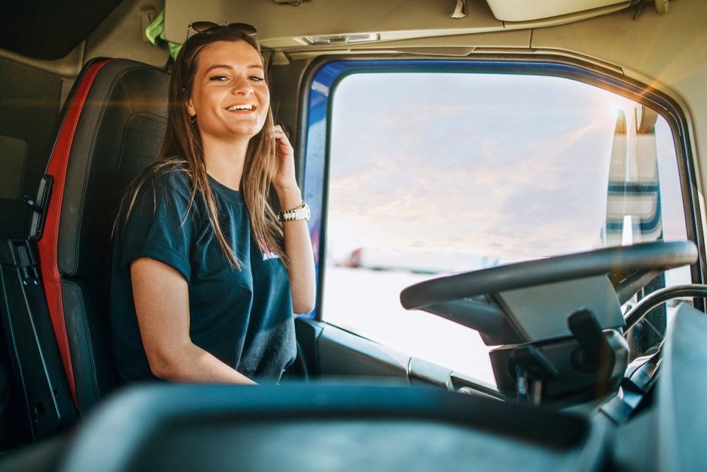 Steeds meer vrouwen worden vrachtwagenchauffeur